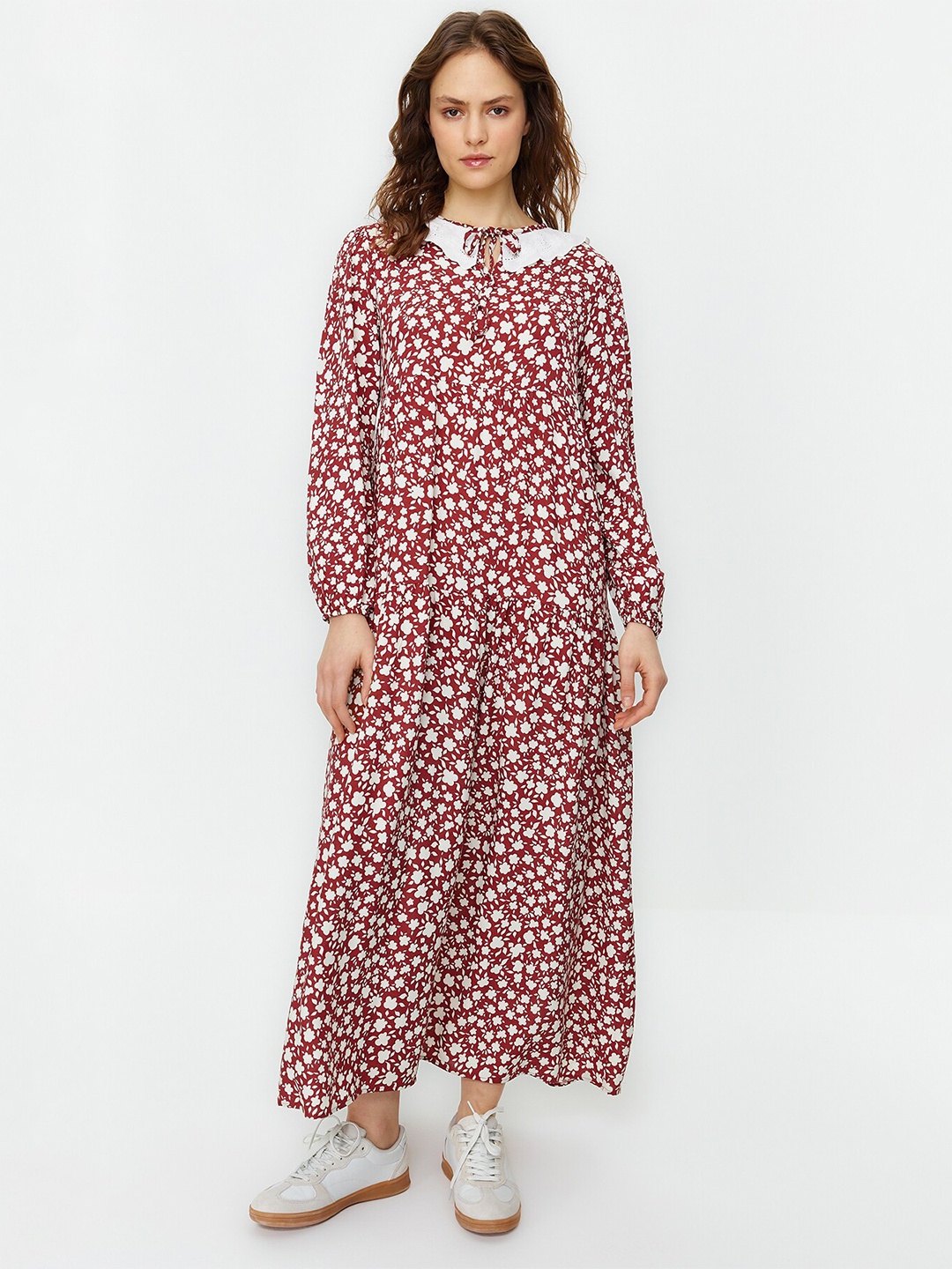 

Trendyol Floral Printed Tie-Up Neck Maxi Dress, Red