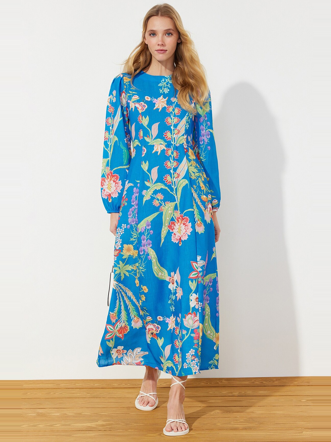 

Trendyol Floral Printed Puff Sleeves Fit & Flare Dress, Blue