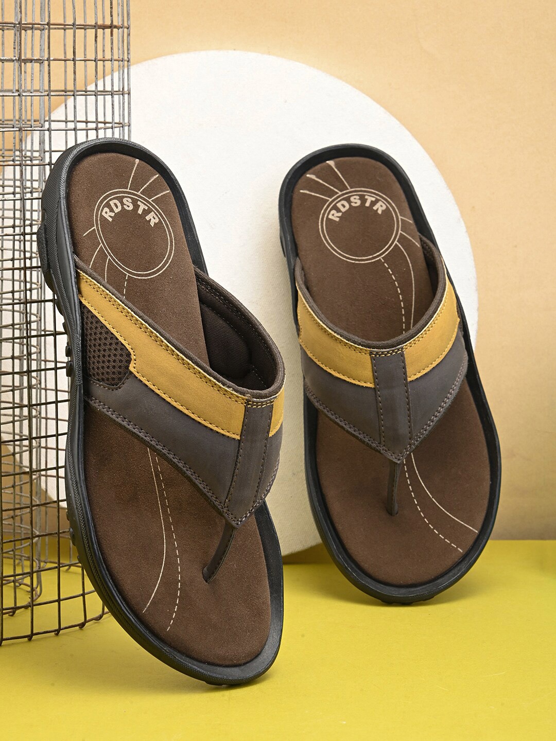 

The Roadster Lifestyle Co. Men Brown Comfort Sandals