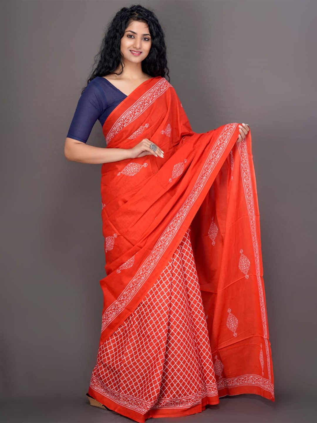 

KIAARON Ethnic Motifs Printed Pure Cotton Block Print Saree, Orange