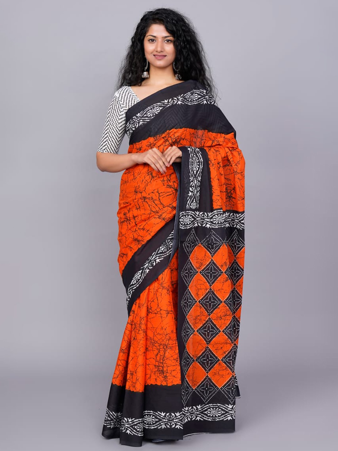 

KIAARON Ethnic Motifs Printed Pure Cotton Block Print Saree, Orange