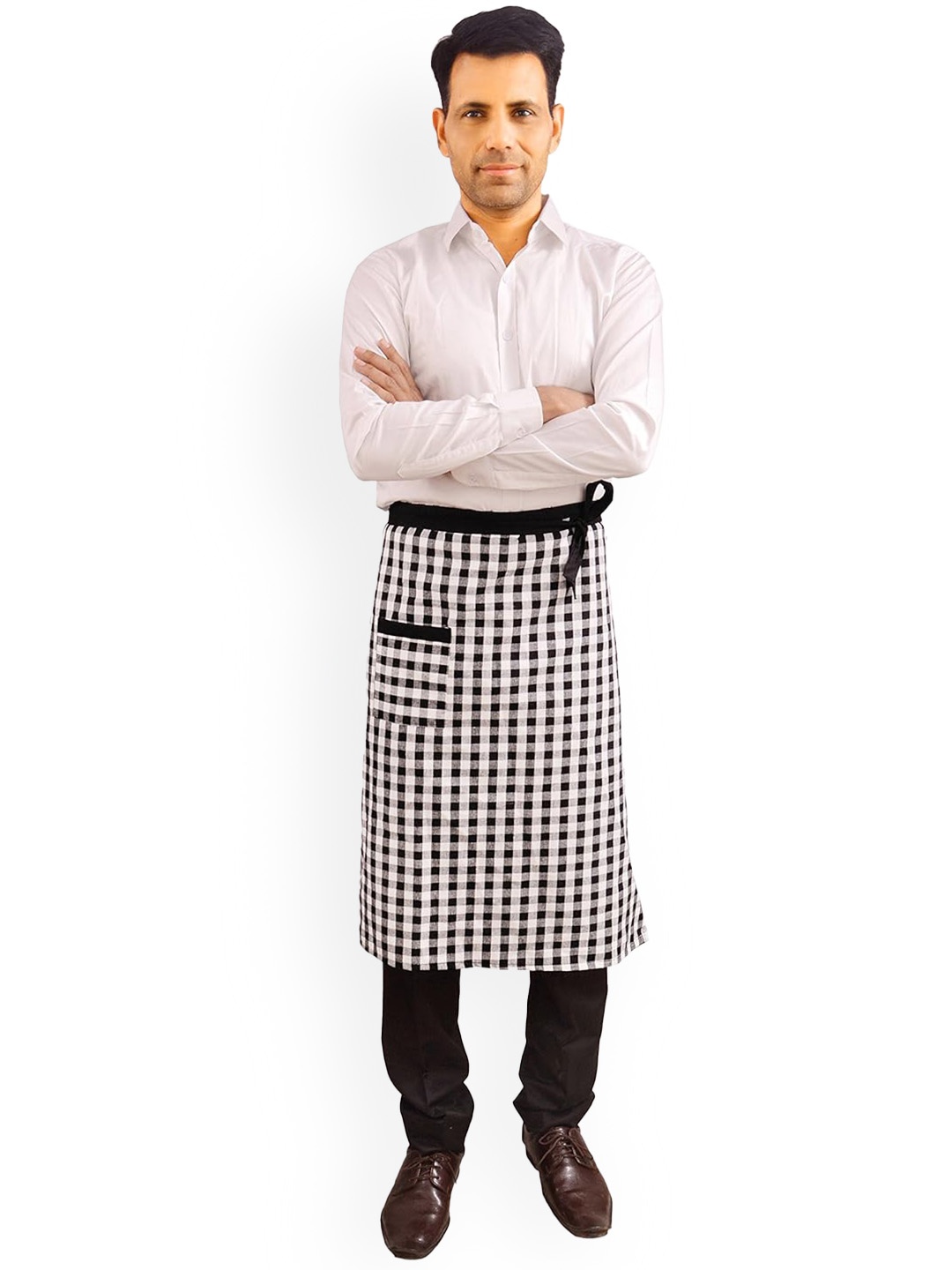 

SWITCHON Black and White Checked Printed Pocket Detail Tie Up Apron