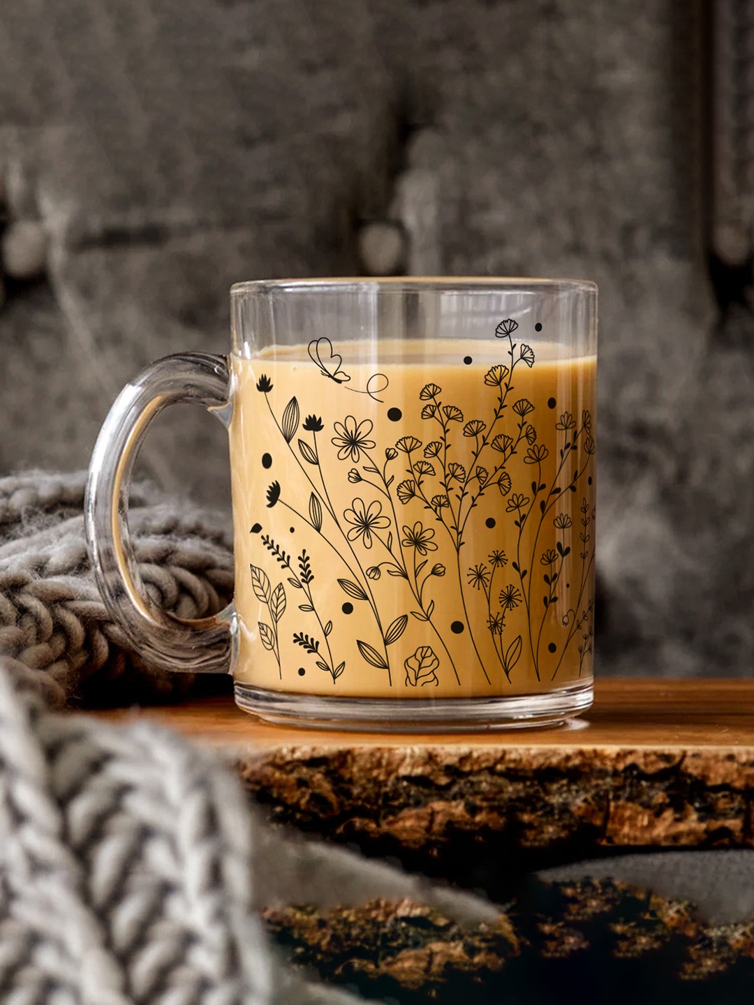 

Gathari Transparent & Black Floral Printed Glass Mug 330 ml