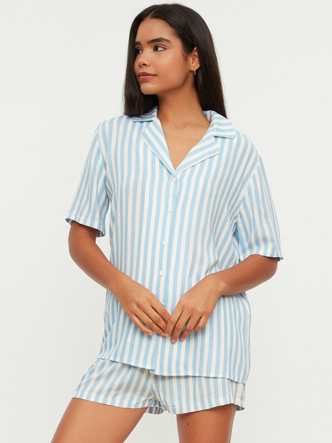 

Trendyol Striped Lapel Collar Shirt & Shorts, Blue