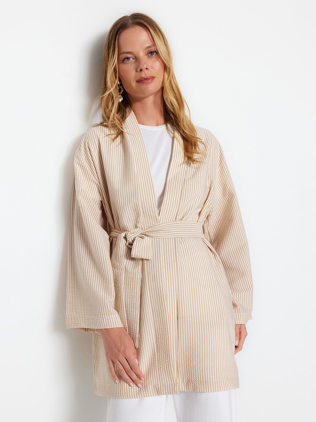 

Trendyol Striped Robe, Beige