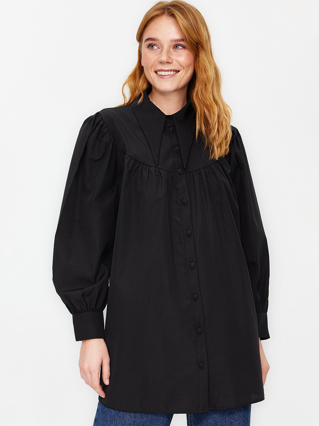 

Trendyol Spread Collar Casual Shirt, Black