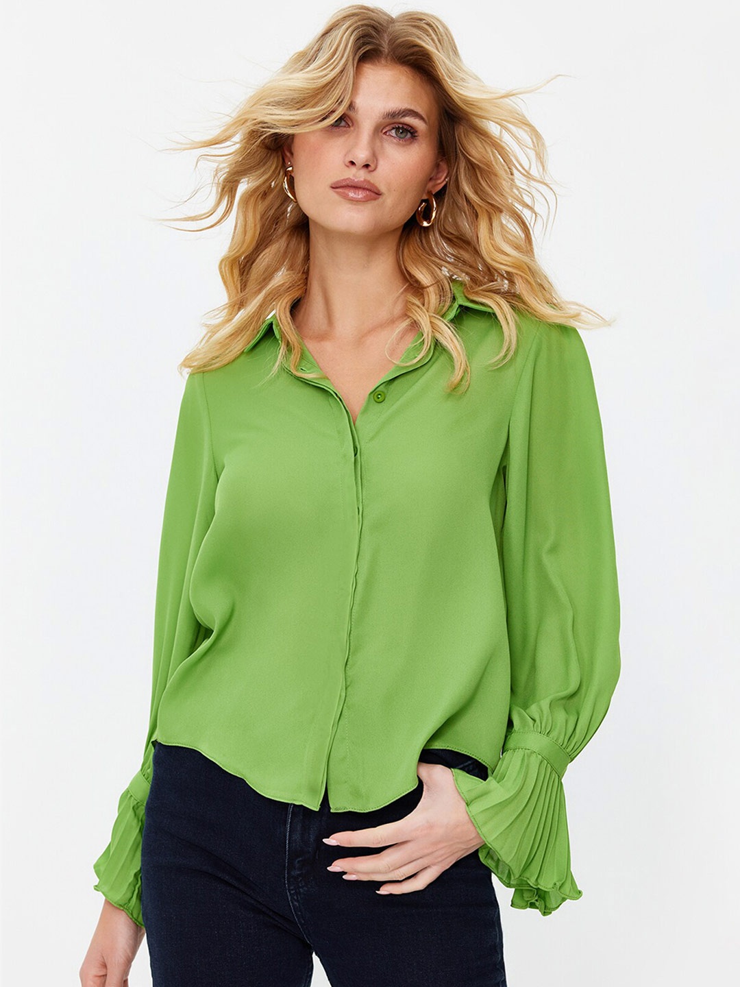 

Trendyol Spread Collar Long Sleeves Casual Shirt, Green