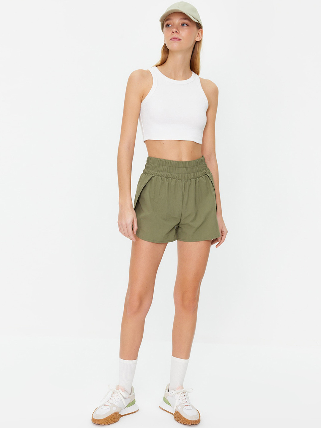 

Trendyol Women Mid-Rise Regular Shorts, Green