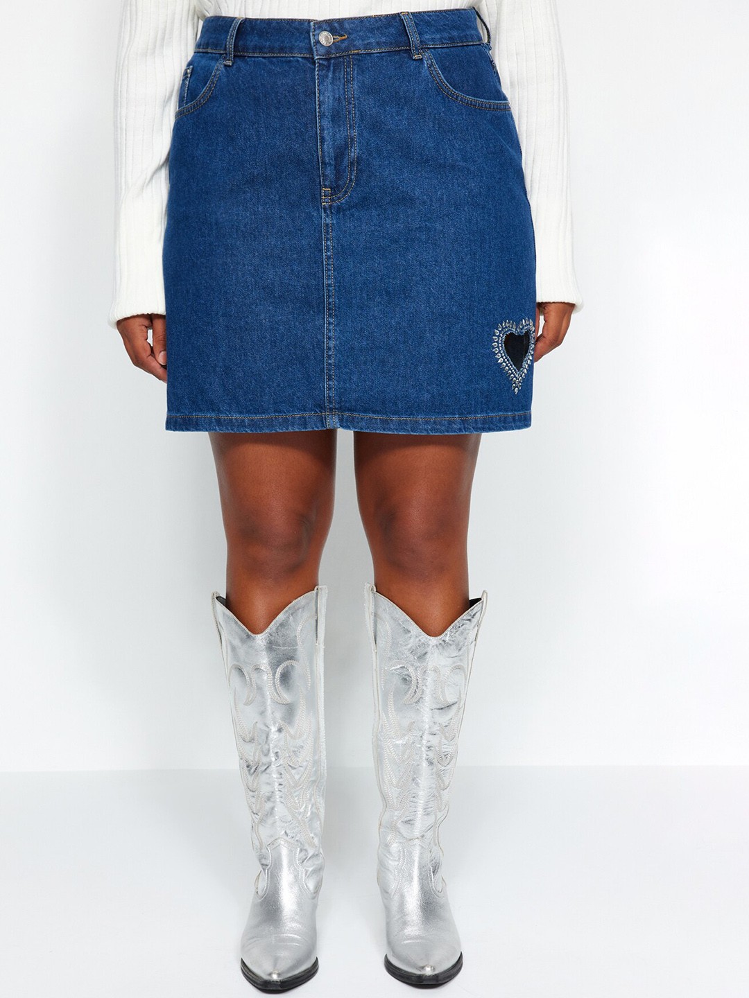 

Trendyol Plus Size Pure Cotton Cut Out Detail A-Line Mini Denim Skirt, Blue