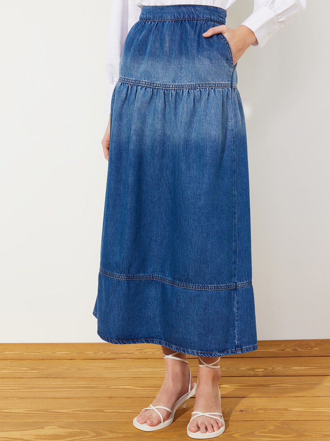 

Trendyol Washed Effect Pure Cotton Maxi A-Line Denim Skirt, Blue