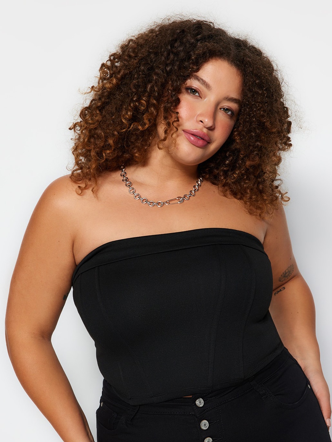 

Trendyol Plus Size Strapless Tube Top, Black