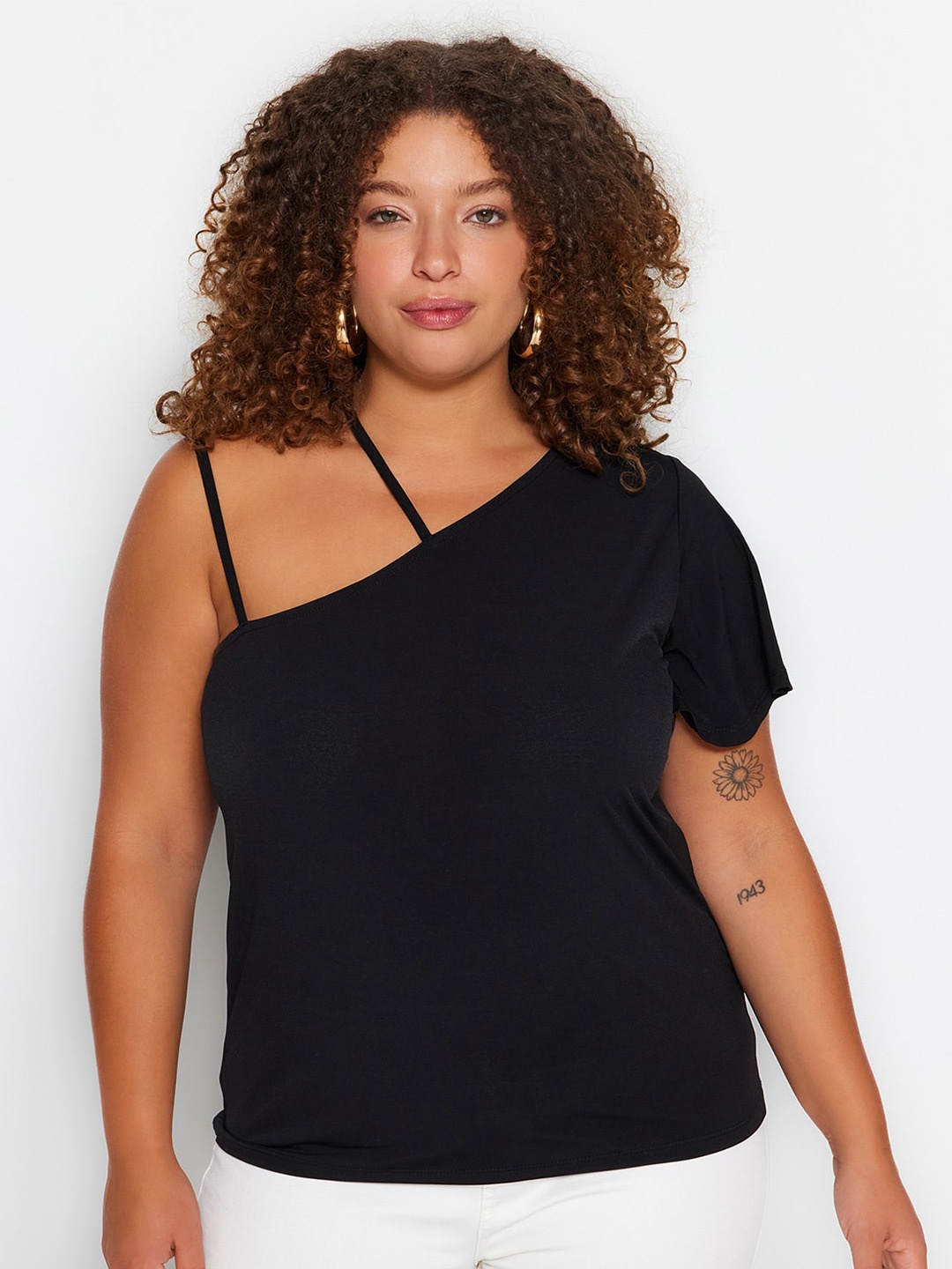 

Trendyol Plus Size One Shoulder Short Sleeves Top, Black