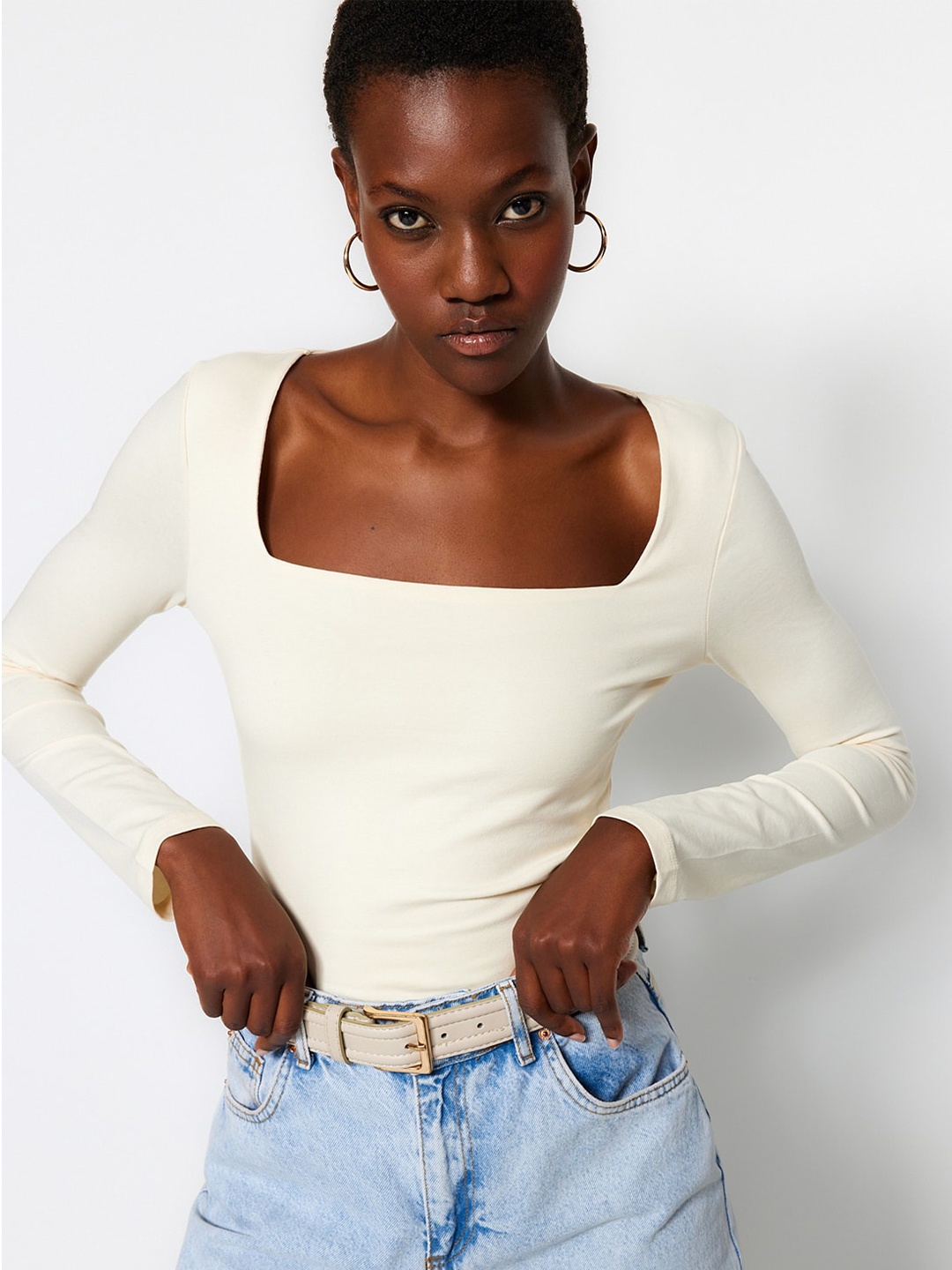 

Trendyol Square Neck Fitted Crop Top, Off white