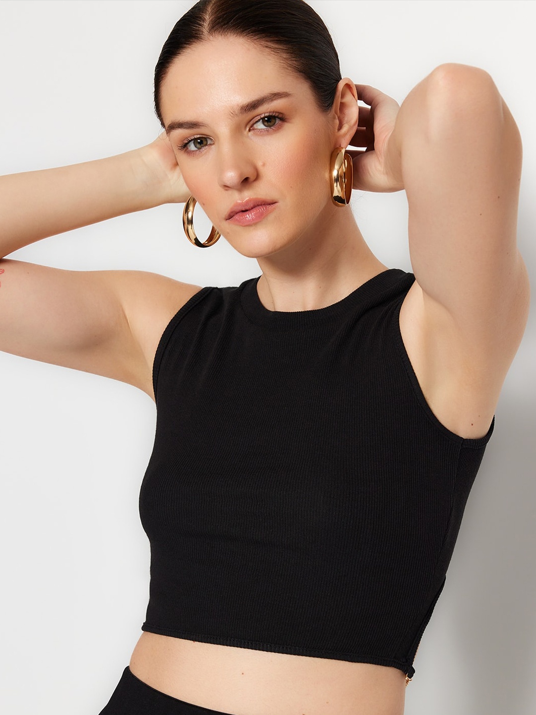 

Trendyol Sleeveless Crop Top, Black