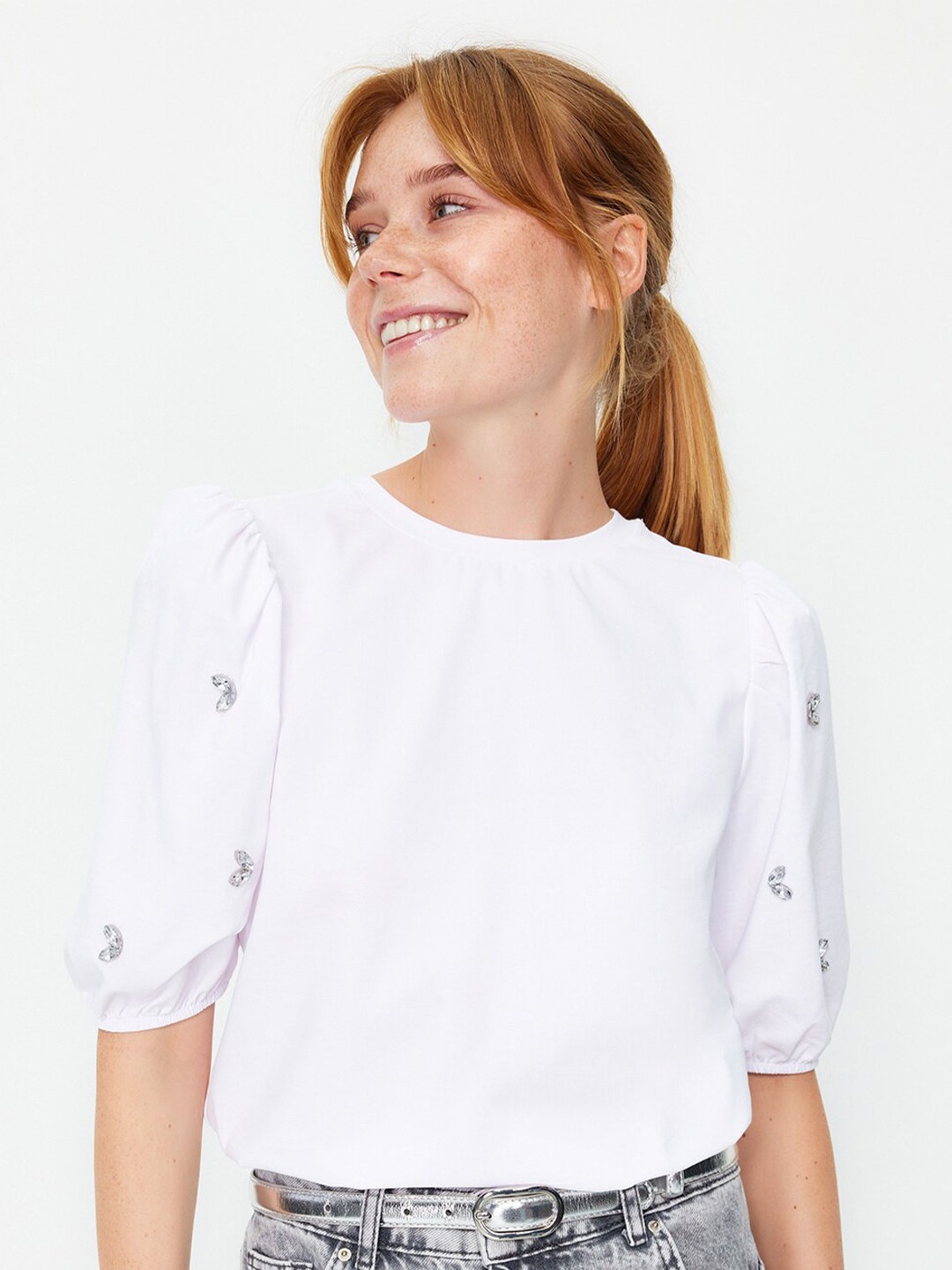 

Trendyol Round Neck Puff Sleeves Top, White