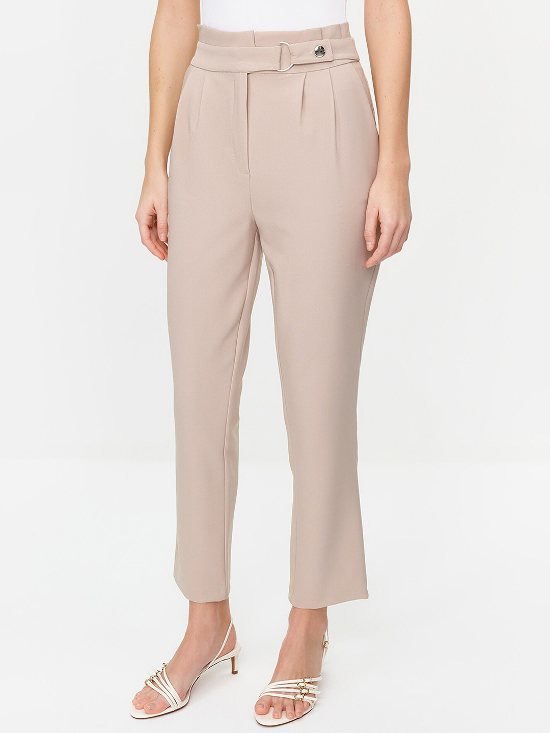 

Trendyol Women Mid-Rise Regular Trousers, Brown