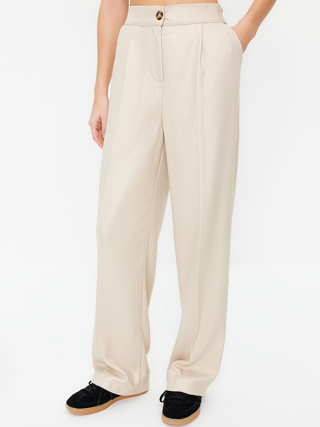 

Trendyol Women Pleated Parallel Trousers, Off white