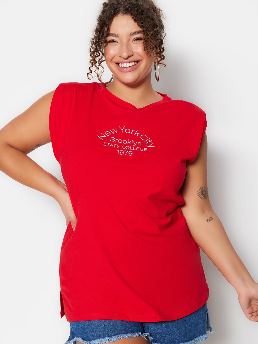 

Trendyol Typography Printed Pure Cotton T-shirt, Red