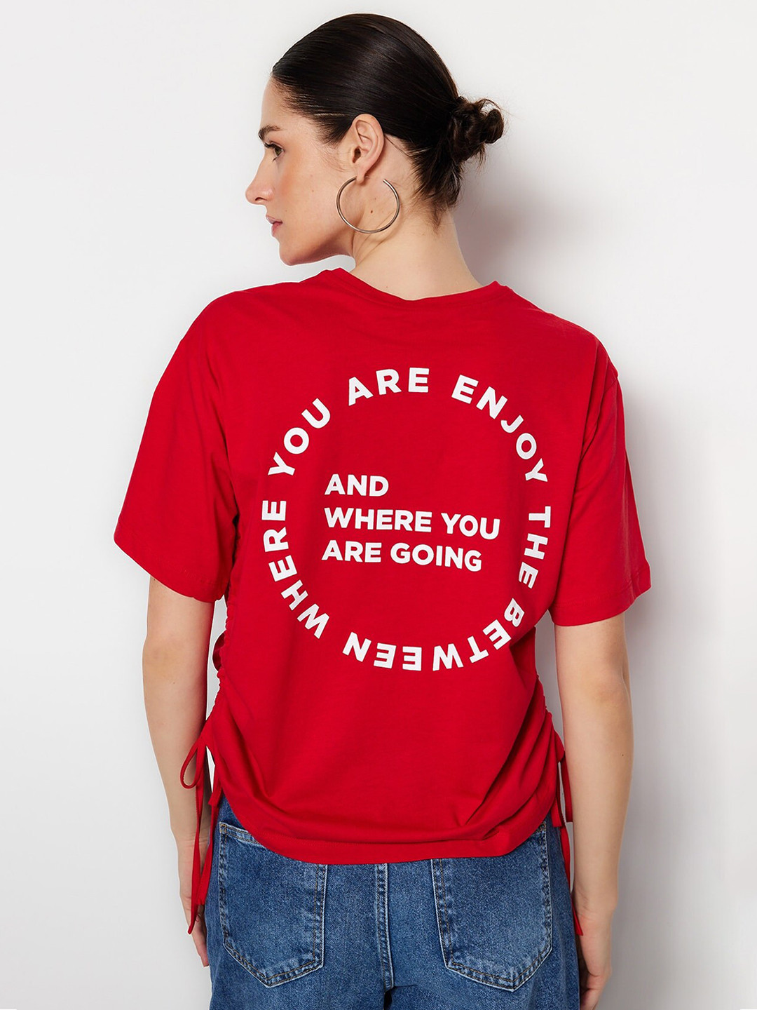 

Trendyol Typography Printed Drop Shoulder Sleeves Pure Cotton T-shirt, Red