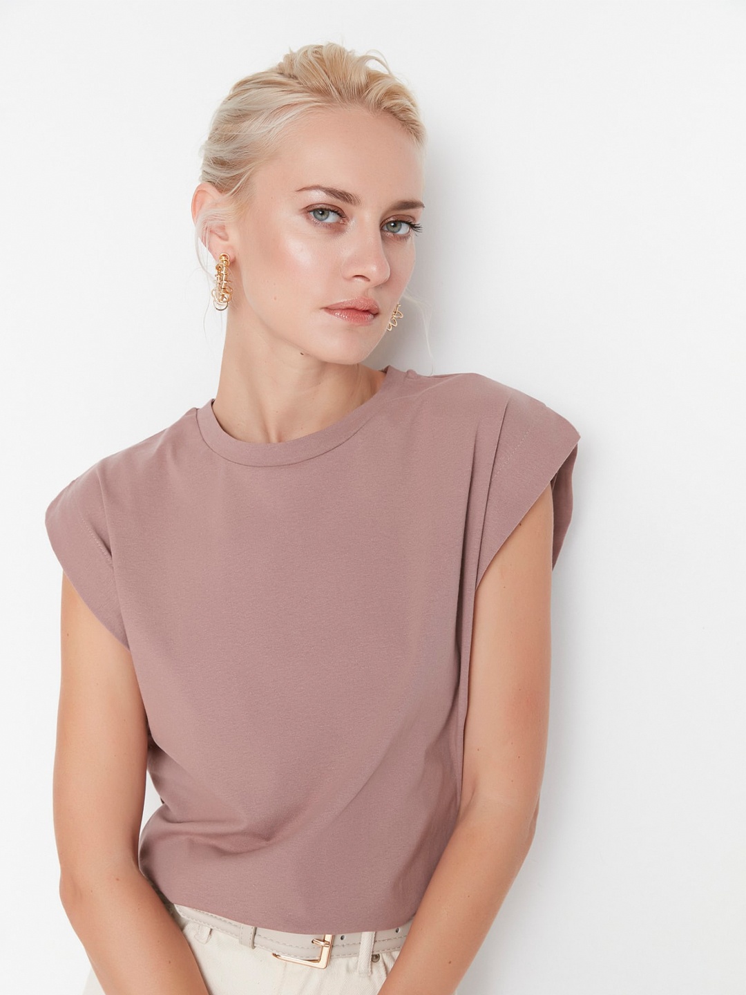 

Trendyol Extended Sleeves Pure Cotton T-shirt, Pink