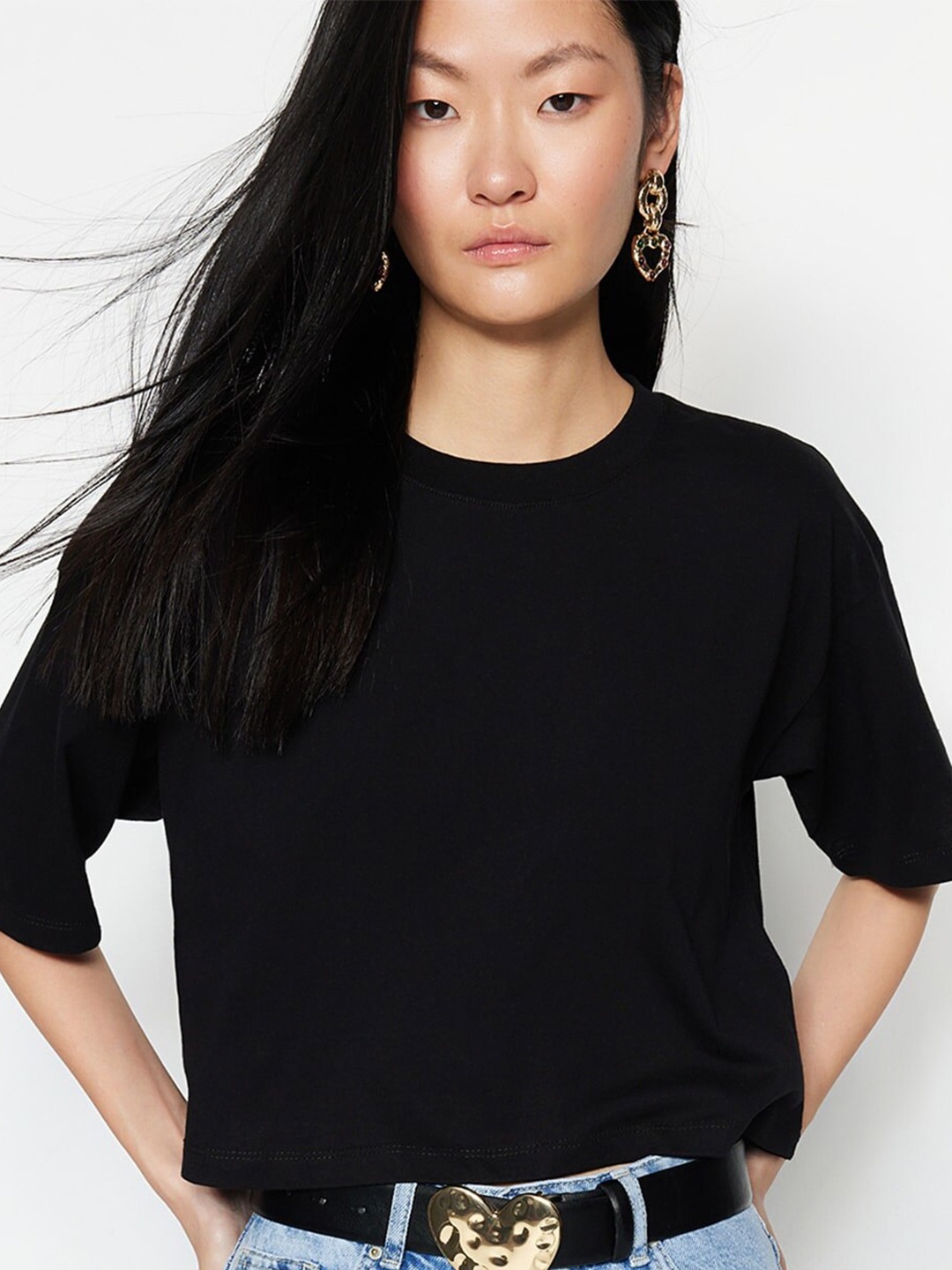 Trendyol Round Neck Cotton T-shirt, Black