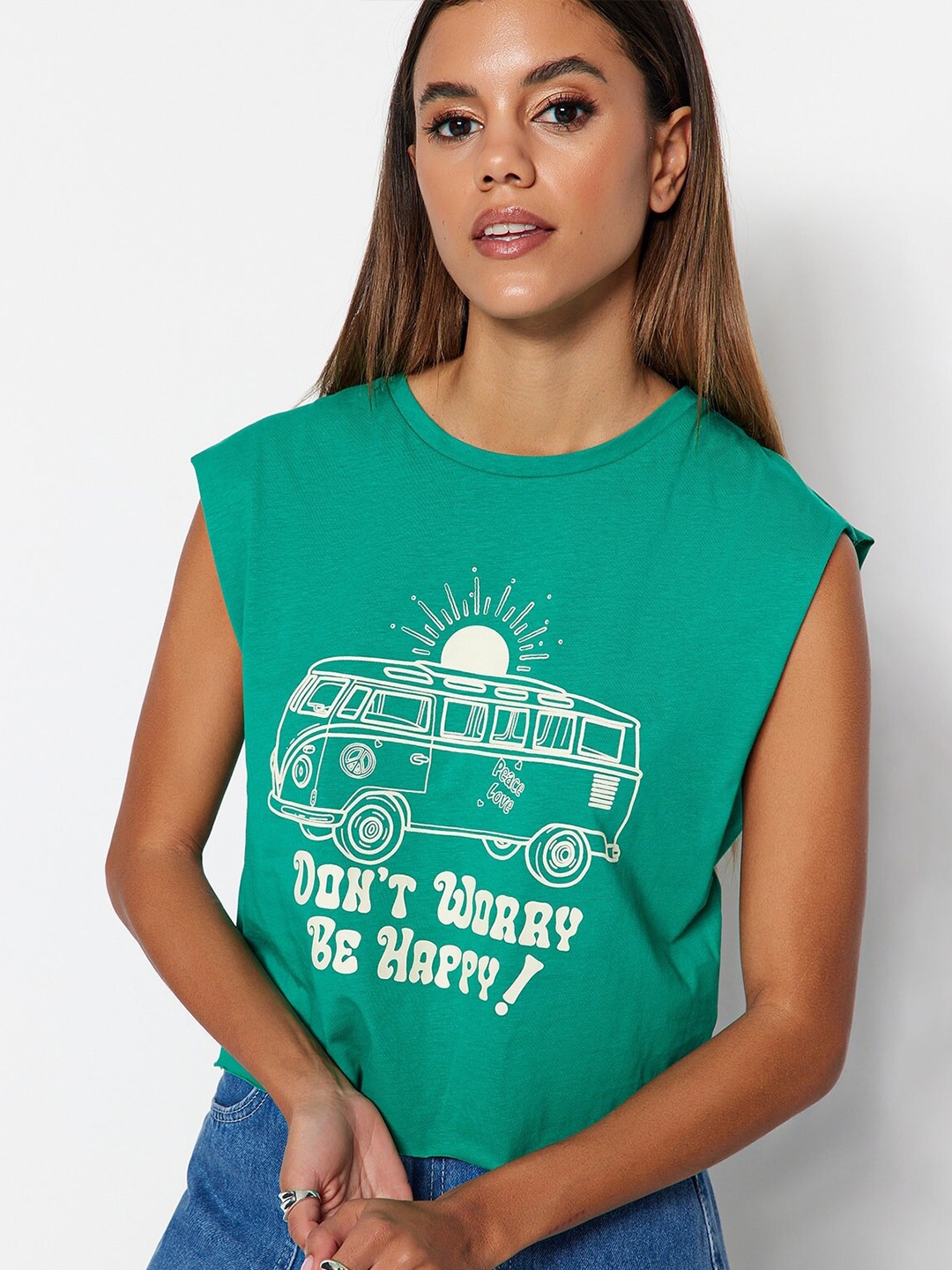 

Trendyol Graphic Printed Pure Cotton Crop T-shirt, Green