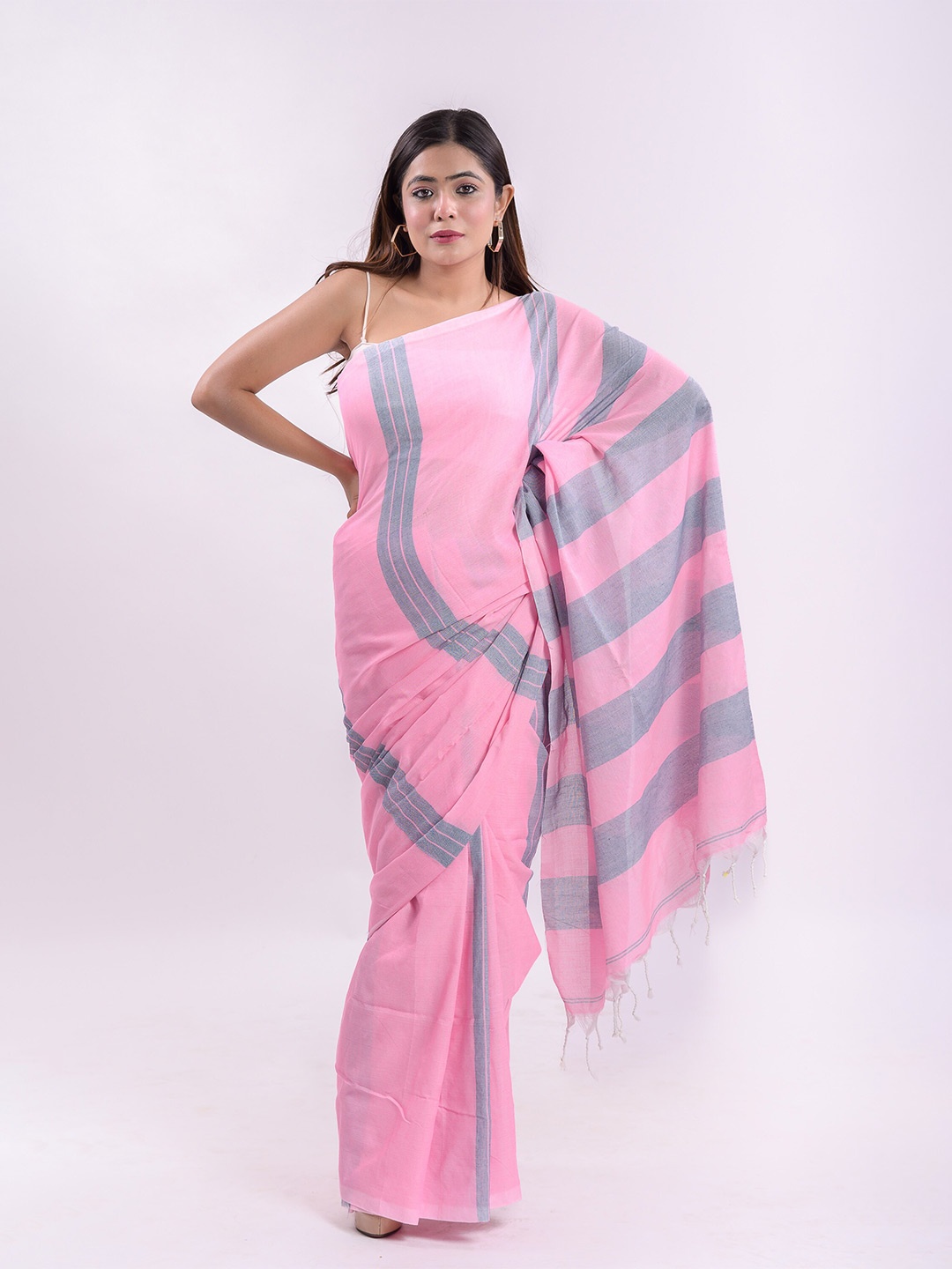 

RODDUR Striped Pure Cotton Saree, Pink