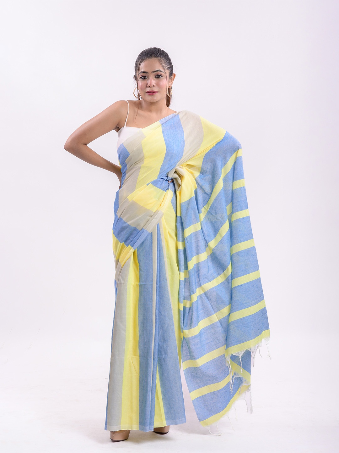 

RODDUR Striped Pure Cotton Saree, Yellow