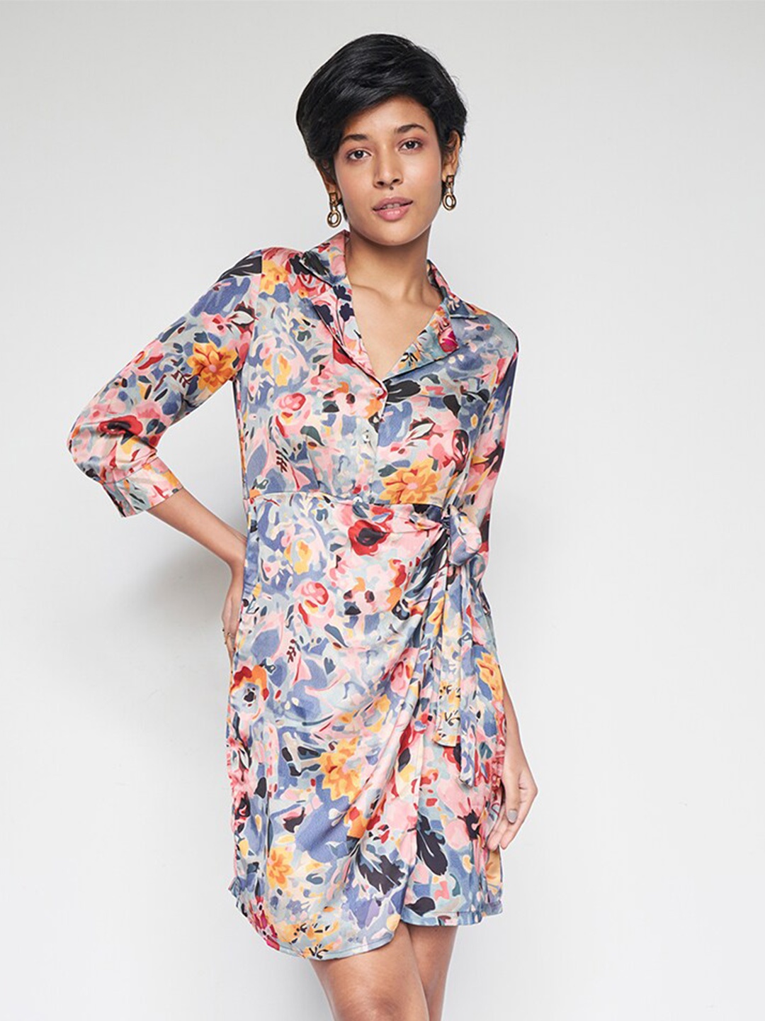 

AND Floral Printed Lapel Collar Cuffed Sleeves Tie-Up Detailed A-Line Dress, Pink