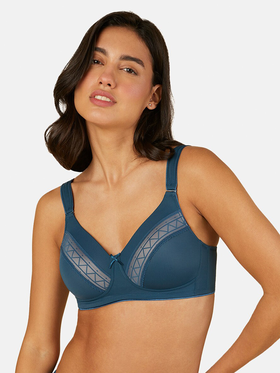 

Triumph Geometric Lace Lightly Padded Full Coverage Everyday Bra With All Day Comfort, Blue