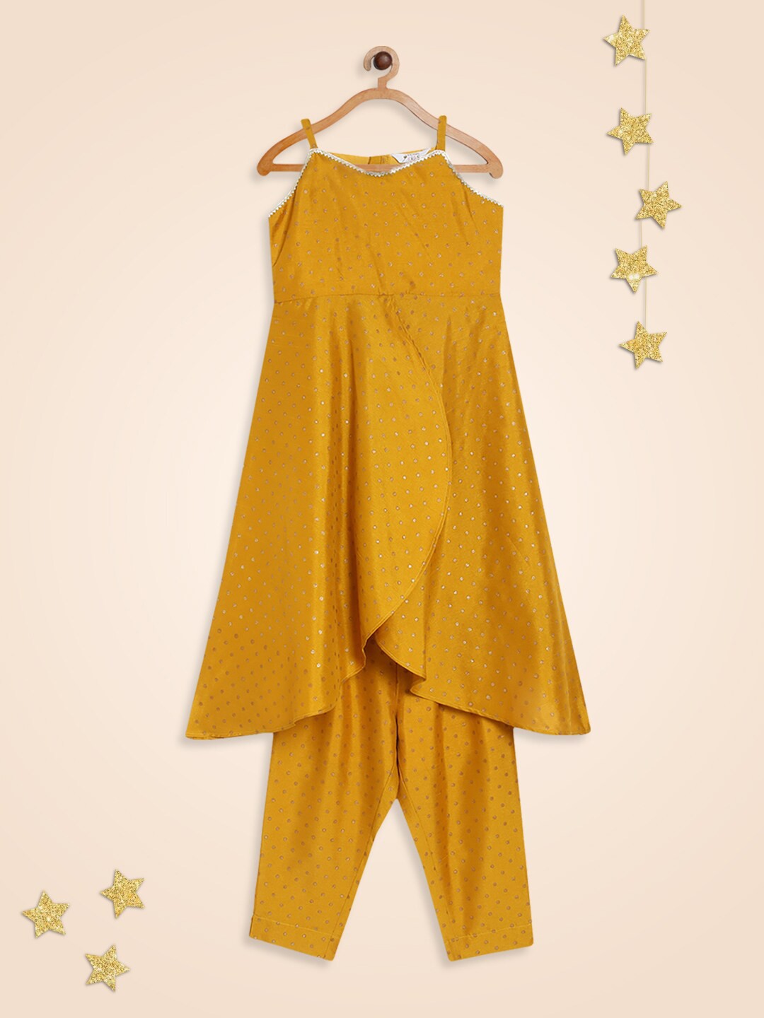 

AHALYAA KIDS Girls Printed Shoulder Straps Regular Gotta Patti Kurta with Trousers, Mustard