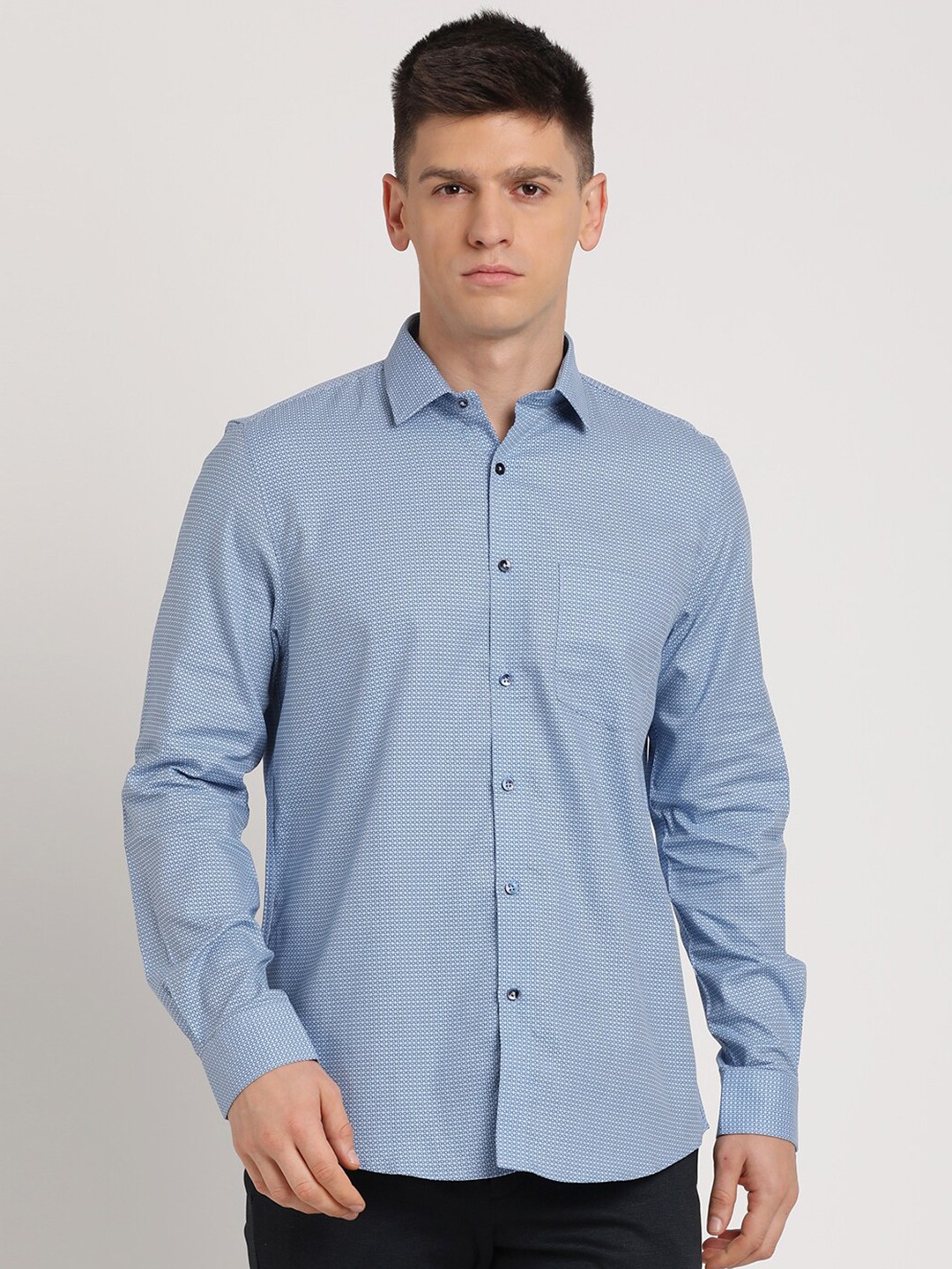 

Turtle Micro Ditsy Printed Standard Slim Fit Cotton Opaque Formal Shirt, Blue