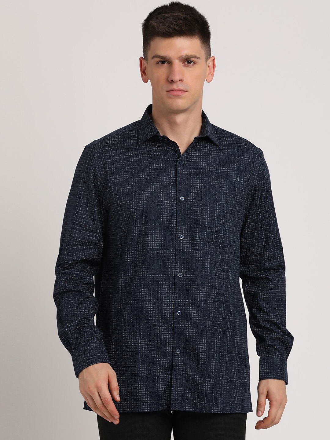 

Turtle Micro Ditsy Printed Standard Slim Fit Cotton Formal Shirt, Navy blue