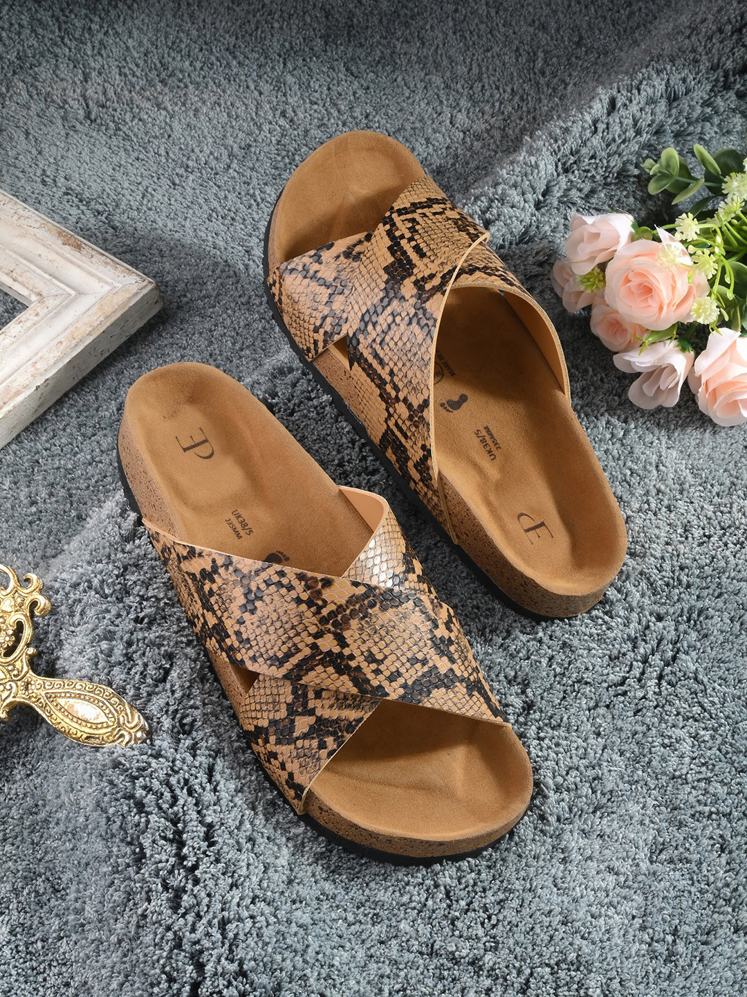 

El Paso Printed Open Toe Flats, Brown
