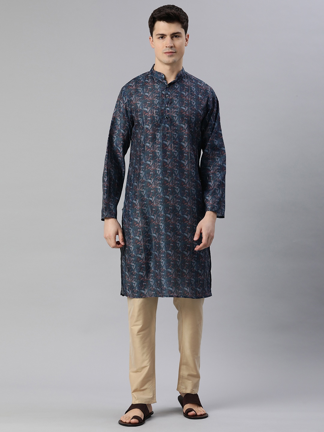 

Majestic Man Men Floral Printed Sequinned Kurta, Blue