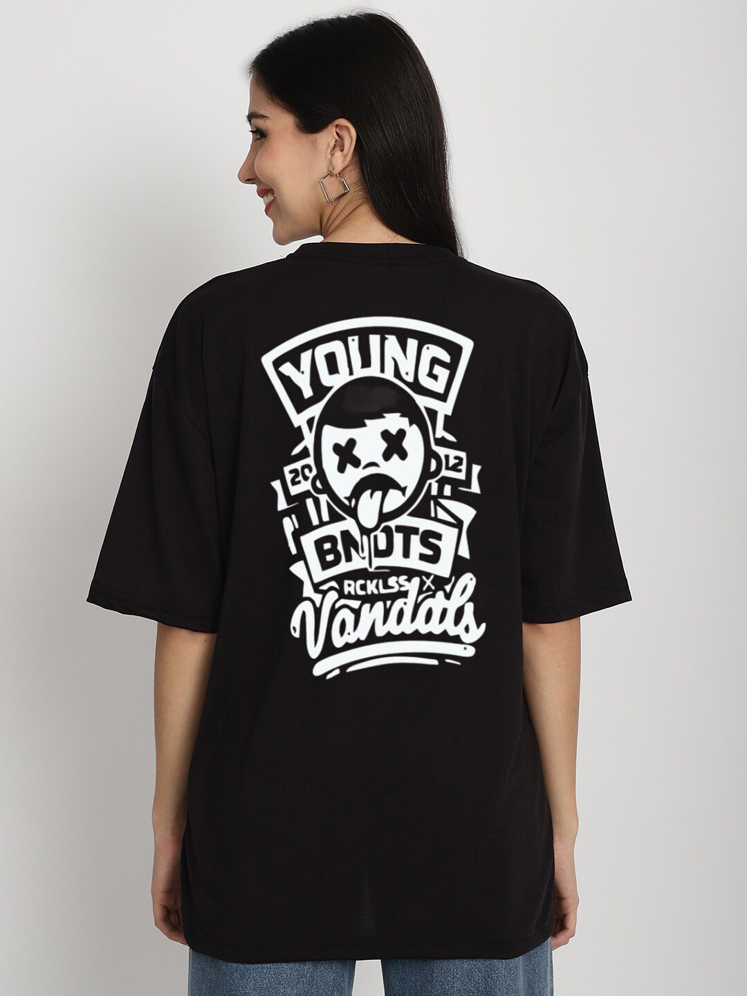 

YOU FOREVER Typography Printed Drop-Shoulder Sleeves Oversized Cotton Longline T-shirt, Black