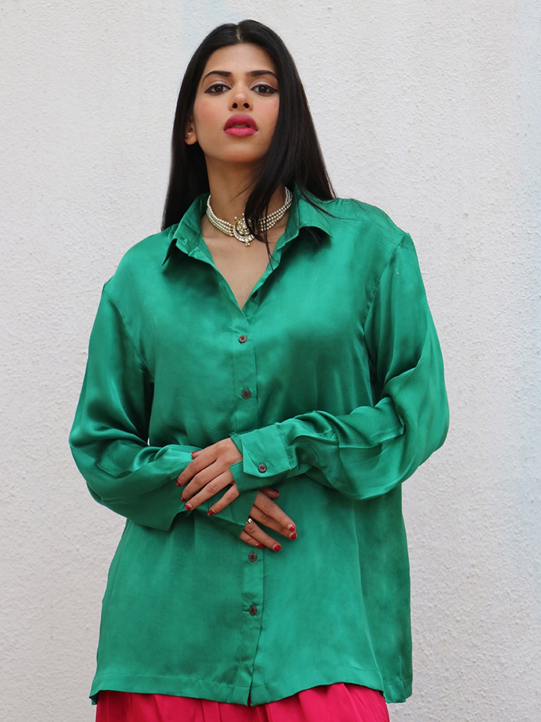 

Chidiyaa Cuffed Sleeves Modal Silk Shirt Style Top, Green