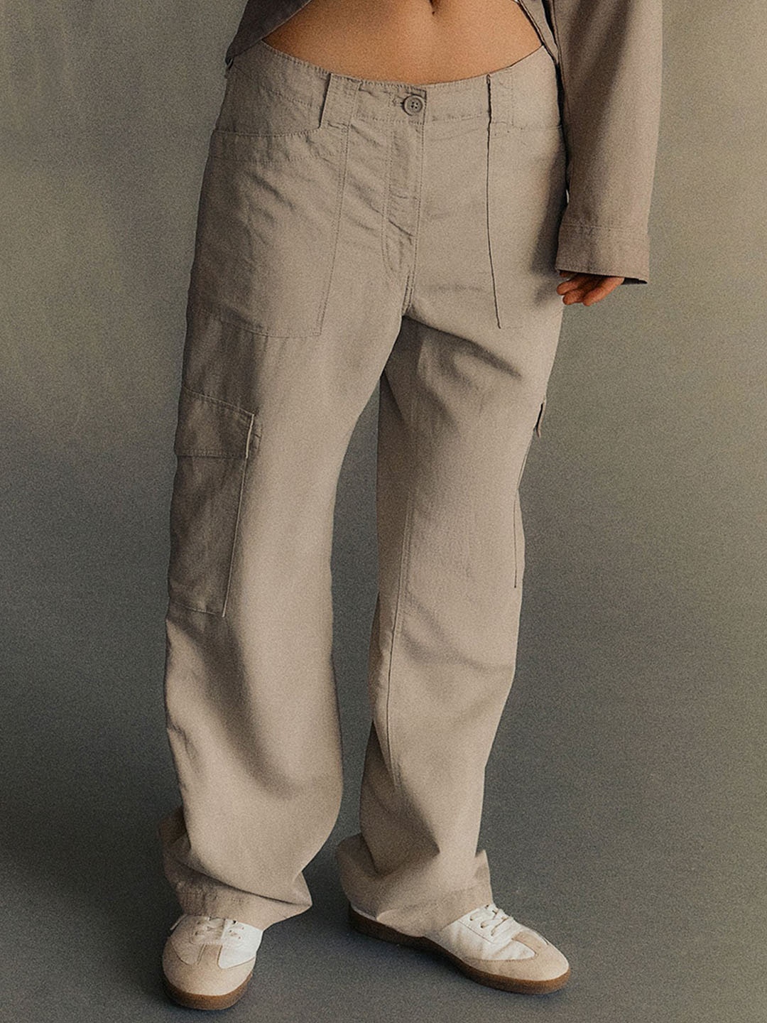 

H&M Women Cargo Trousers, Beige