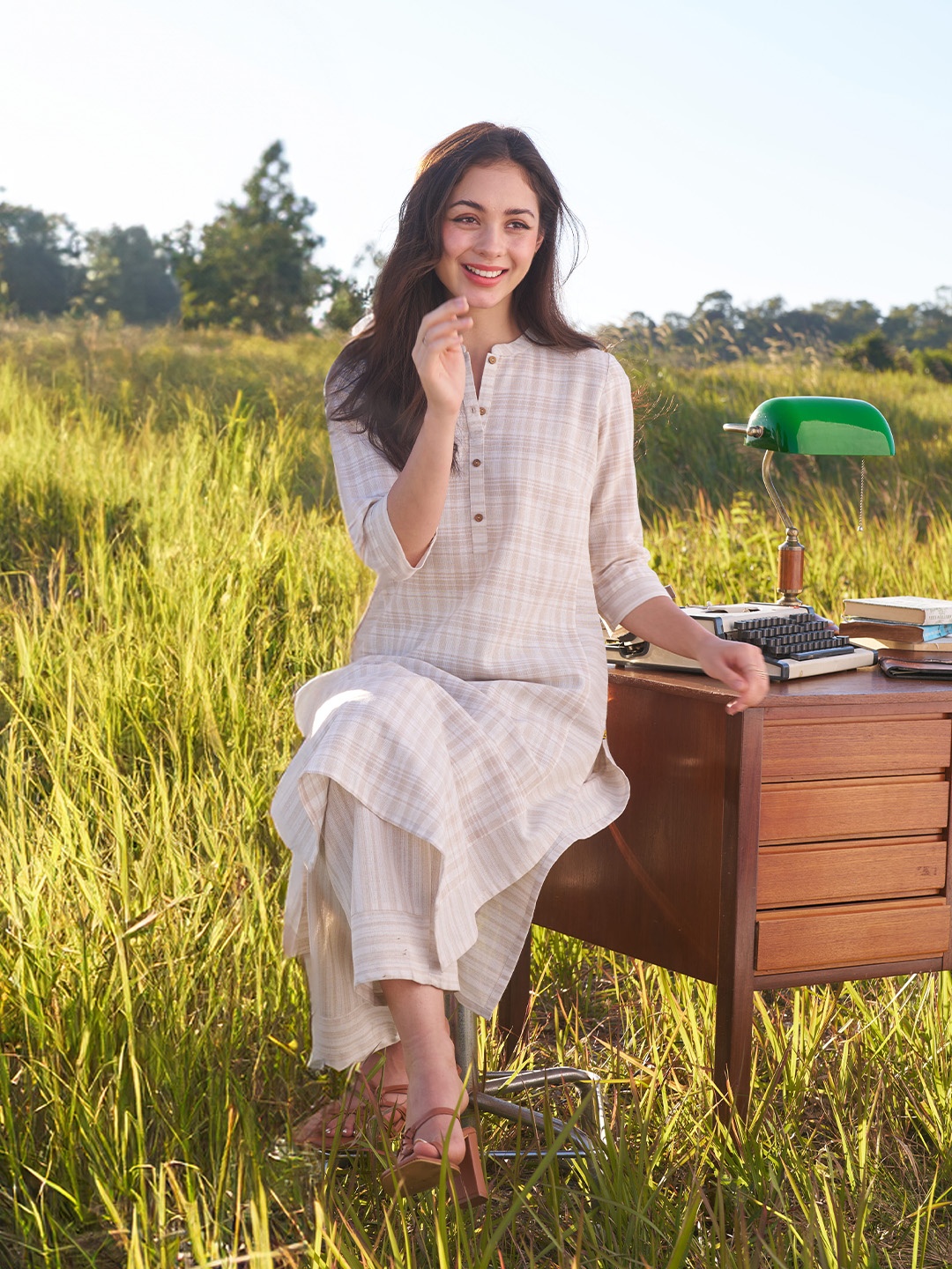 

AURELIA Checked Regular Kurta with Palazzos, Beige