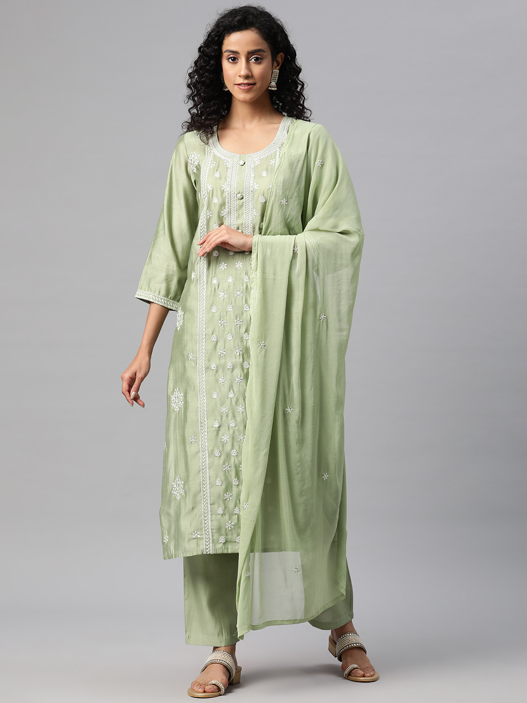 

Readiprint Fashions Women Floral Embroidered Sequinned Kurta with Palazzos & With Dupatta, Green