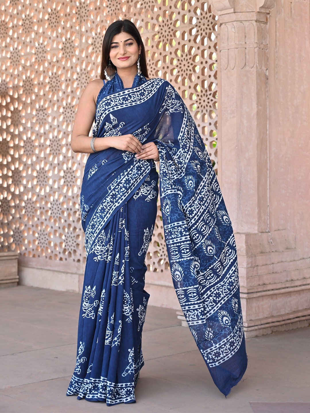 

KALINI Floral Printed Pure Cotton Saree, Navy blue