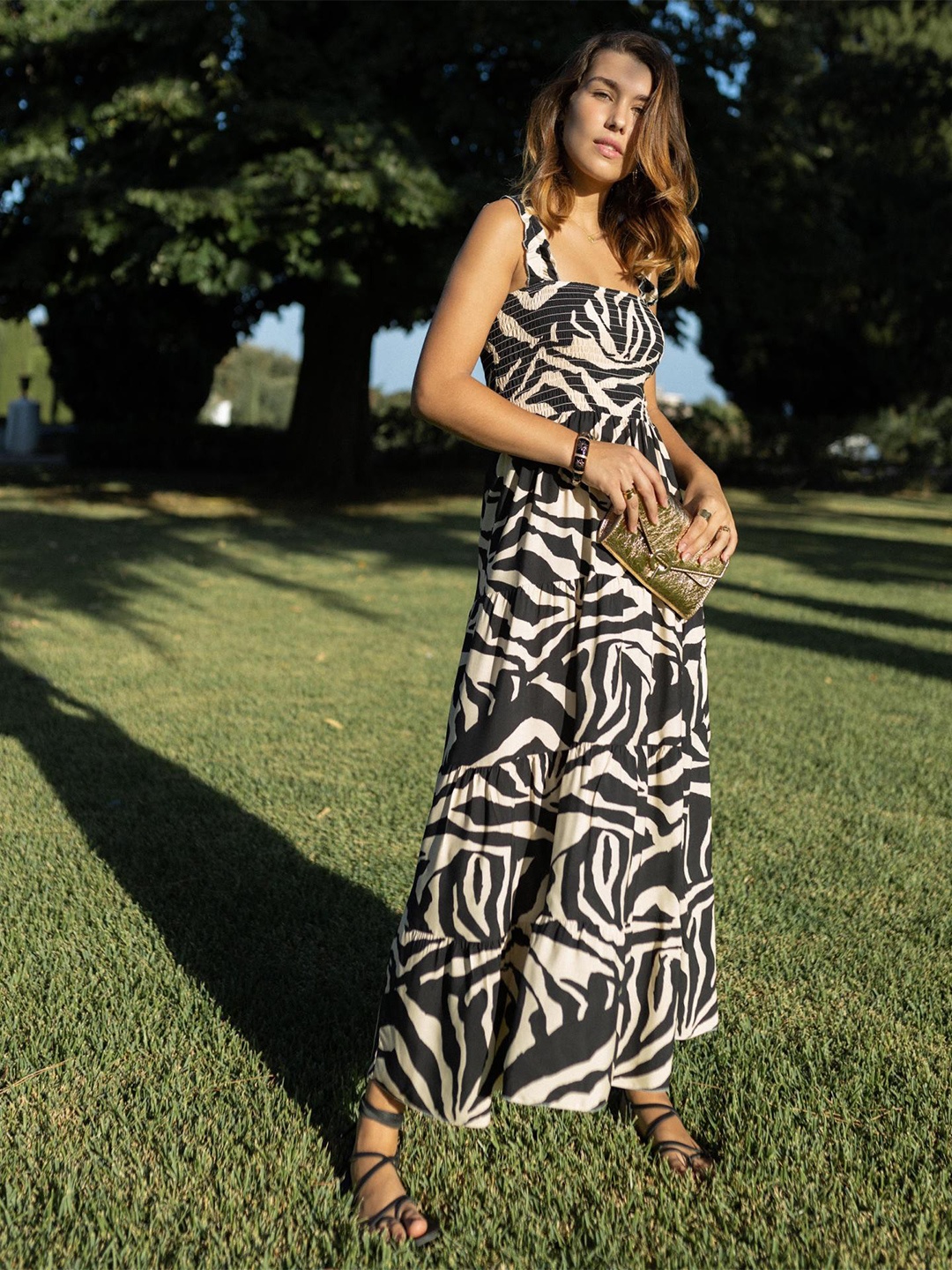

StyleCast Black Abstract Printed Smocked Tiered Maxi Dress