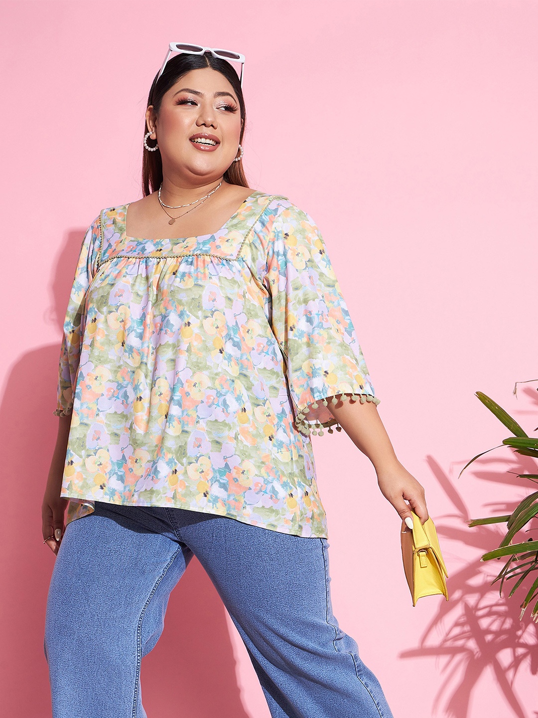

SASSAFRAS Curve Plus Size Floral Printed Square Neck Top, Green