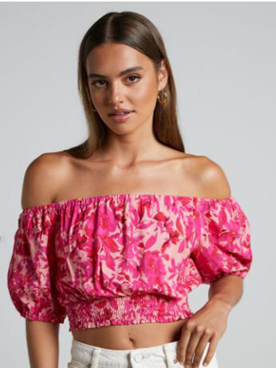 

StyleCast Pink Floral Printed Off-Shoulder Puff Sleeve Bardot Crop Top