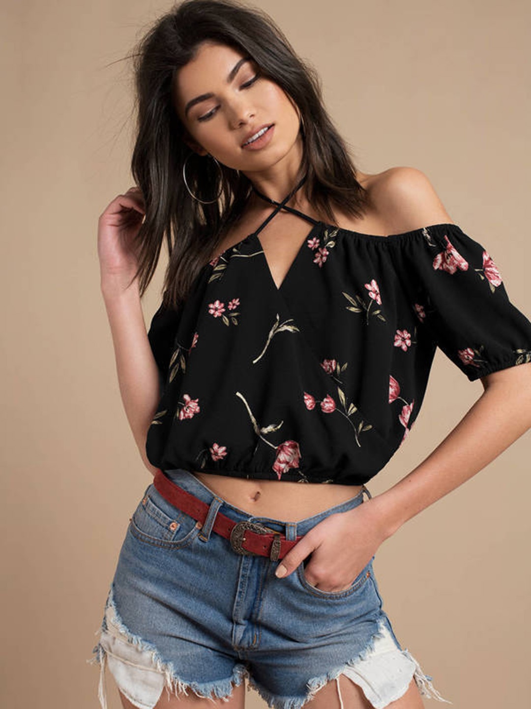 

StyleCast Floral Print Halter Neck Puff Sleeve Blouson Crop Top, Black