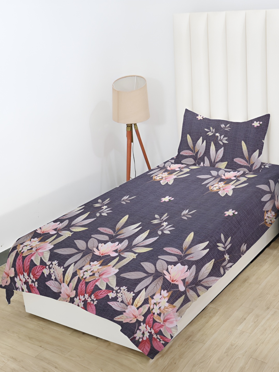 

RD TREND Grey & Pink Floral Cotton 210 TC Single Bedsheet With 1 Pillow Cover