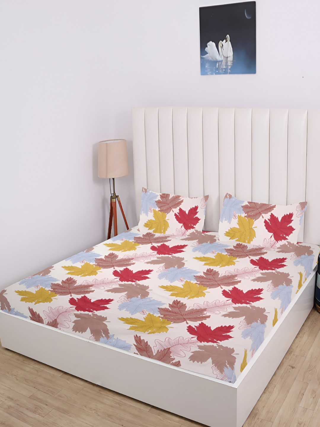 

RD TREND Cream & Red Floral Cotton 210 TC Fitted King Bedsheet With 2 Pillow Covers