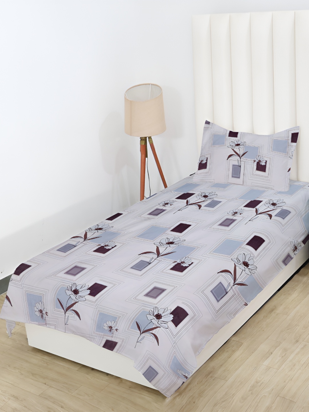 

RD TREND Grey & Black Floral Cotton 210 TC Single Bedsheet With 1 Pillow Cover