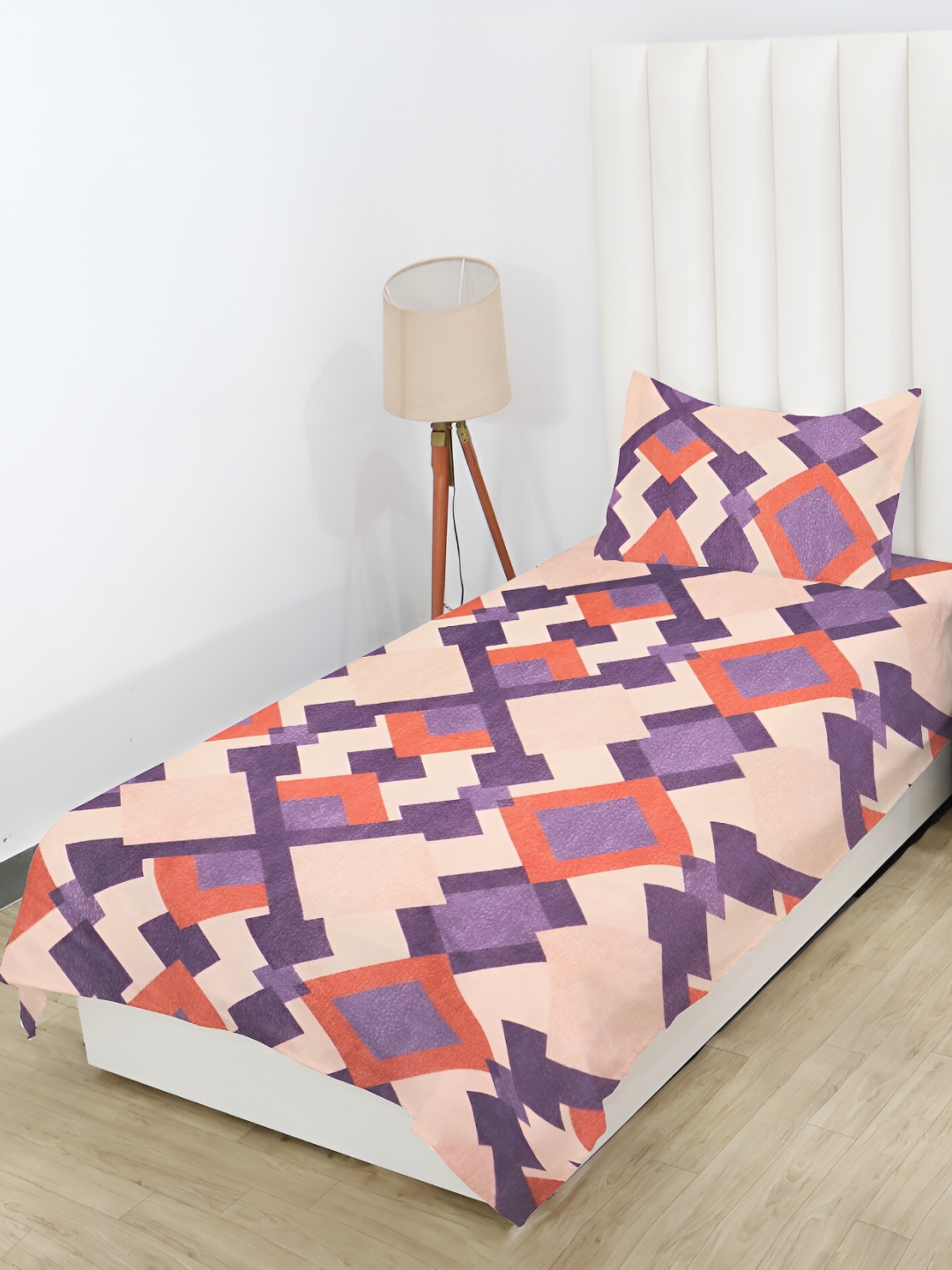 

RD TREND Cream & Purple Geometric Cotton 210 TC Single Bedsheet With 1 Pillow Cover