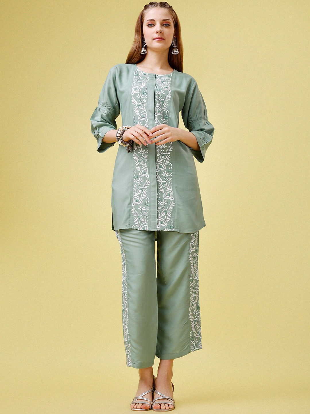 

KALINI Floral Embroidered Tunic With Palazzo, Green